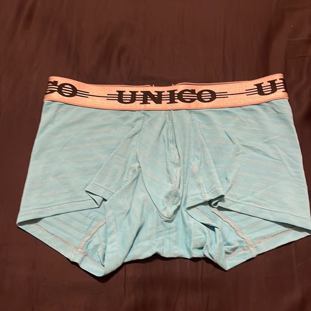 UNICO blue trunks size L